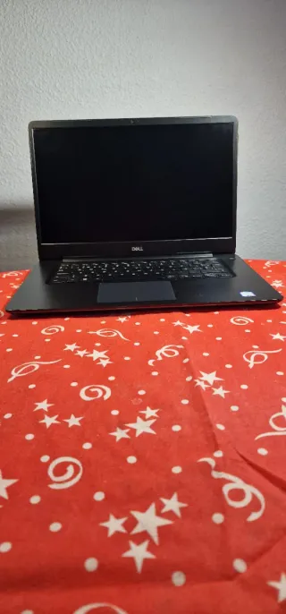 Portátil Dell Intel Core i5 10th Gen como nuevo