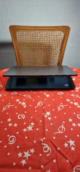 Portátil Dell Intel Core i5 10th Gen como nuevo