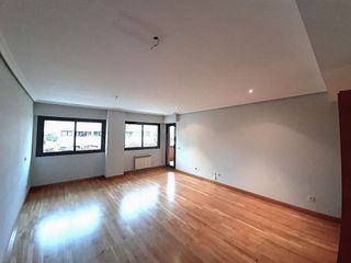 Piso en alquiler en Zona Carretera del Plantío en Majadahonda