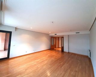 Piso en alquiler en Zona Carretera del Plantío en Majadahonda