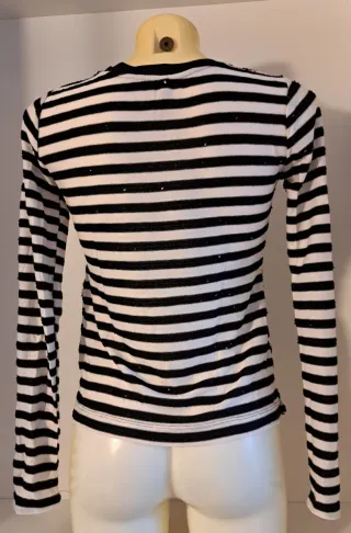 Camiseta Stradivarius Rayas - Talla M