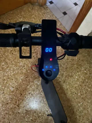 Patinete Eléctrico Negro