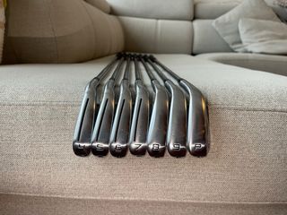 Hierros Taylormade P790 2025 (4-PW) Stiff