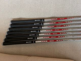 Hierros Taylormade P790 2025 (4-PW) Stiff