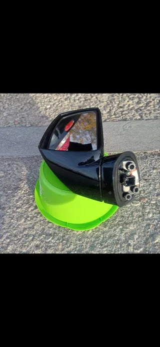 Retrovisor derecho hyundai coupe negro 2002-2005