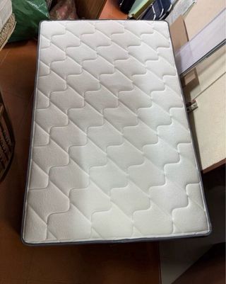 Colchón de 120 con muy poco uso