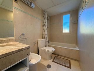 Piso en alquiler en Las Tablas en Madrid