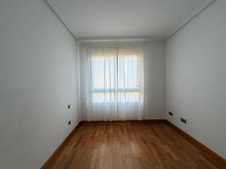 Piso en alquiler en Las Tablas en Madrid