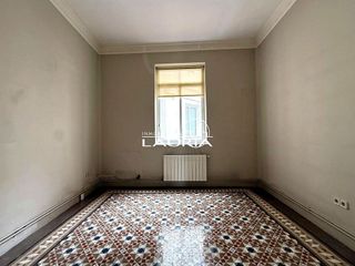 Oficina en alquiler en El Pla del Remei en Valencia