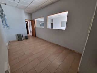 Oficina en alquiler en Elda