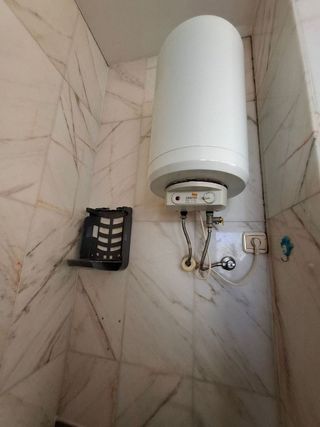 Local comercial en venta en Los Bloques en Zamora