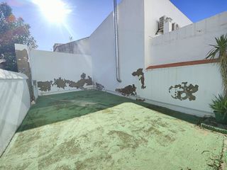 Local comercial en alquiler en Centro en Tomares