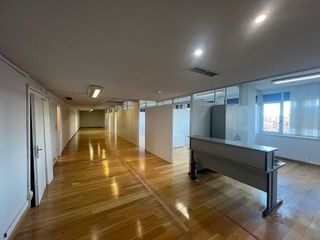 Oficina en alquiler en Indautxu en Bilbao