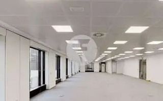 Oficina en alquiler en Costillares en Madrid