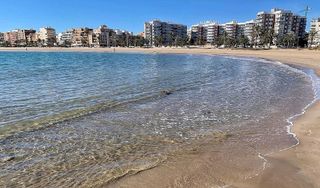 Piso en alquiler en Avda. de Abril. - 9 de octubre en Sagunto