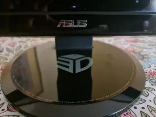 Monitor ASUS 3D Vision 23"
