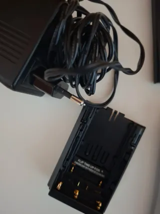 Cargador DTI Cámaras Digitales