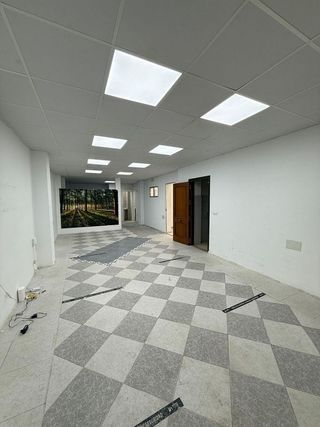 Local comercial en alquiler en Triana Este en Sevilla