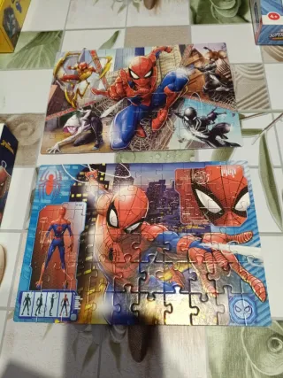2 Puzzles Spiderman Clementoni 2x60 piezas