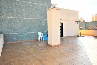 Ático en alquiler en San Luis en Almería