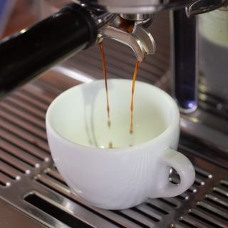 Cafetera Sage Oracle Touch, dual boiler.