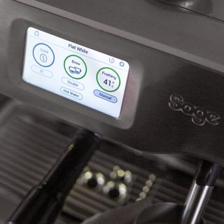 Cafetera Sage Oracle Touch, dual boiler.