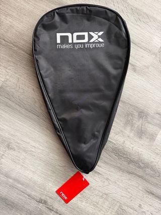 Pala Padel Nox AT10 Genius 18k