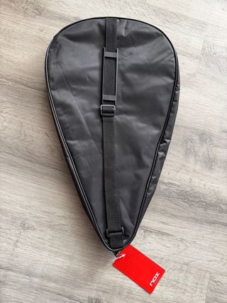 Pala Padel Nox AT10 Genius 18k