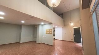 Local comercial en alquiler en Sant Andreu de Palomar en Barcelona