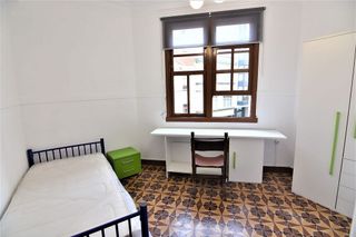 Edificio en venta en Cuatro Caminos - Plaza de la Cubela en Coruña (A)