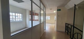 Oficina en alquiler en Someso - Matogrande en Coruña (A)