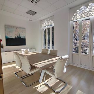 Oficina en alquiler en El Pla del Remei en Valencia