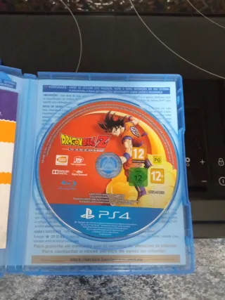PS4: Dragon Ball Xenoverse 2 y Kakarot
