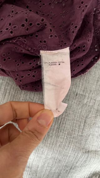 Camisa morada bordada