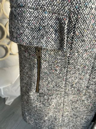 Abrigo Naf Naf Talla 36 con cuello desmontable