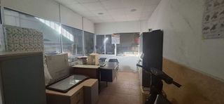 Local comercial en venta en Riba-roja de Túria