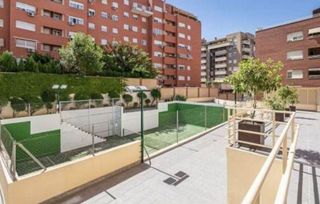 Piso en alquiler en Camino de Ronda - Rosaleda en Granada