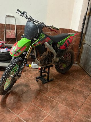 Kawasaki 250 4T Cross