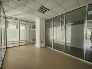 Oficina en alquiler en Aljamar en Tomares