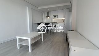 Piso en alquiler en Albufereta en Alicante