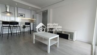 Piso en alquiler en Albufereta en Alicante