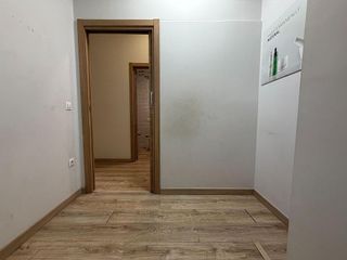 Local comercial en alquiler en Numancia - San Fernando en Santander