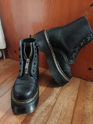 Botas imitación Dr. Martens negras