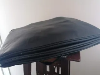 Borsa in pelle colore blu scuro