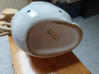 Portacucchiai gallina in ceramica e legno