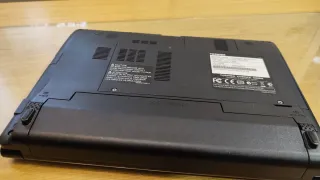 Portátil Notebook Toshiba NB500