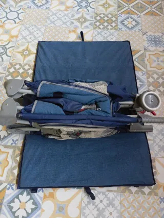 Cuna de viaje plegable