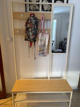 Zapatero colgador con espejo