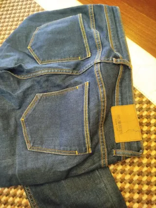 Lote 4 Pantalones Vaqueros Talla 36