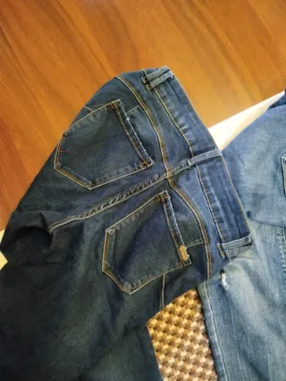 Lote 4 Pantalones Vaqueros Talla 36